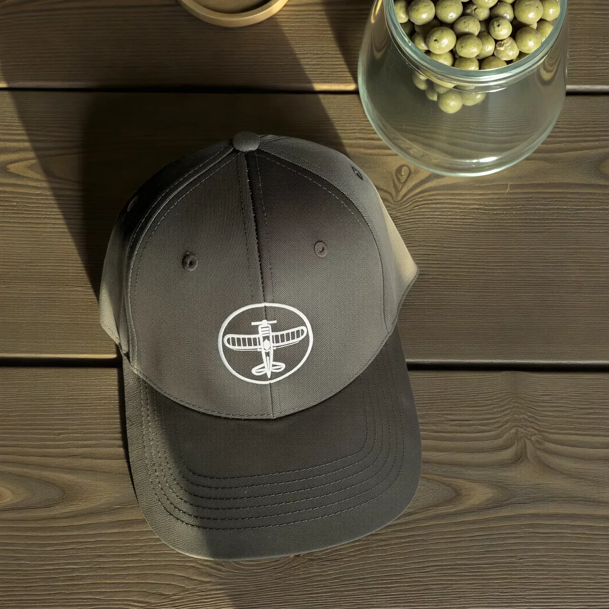 Klassische Cap "Aviation Emblem" Schwarz