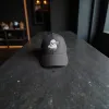 Klassische Cap "Official Skull" Schwarz