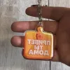Přívěsek na klíče "ПРИВЕТ ТЫ ДОМА" – akryl, Bubble design