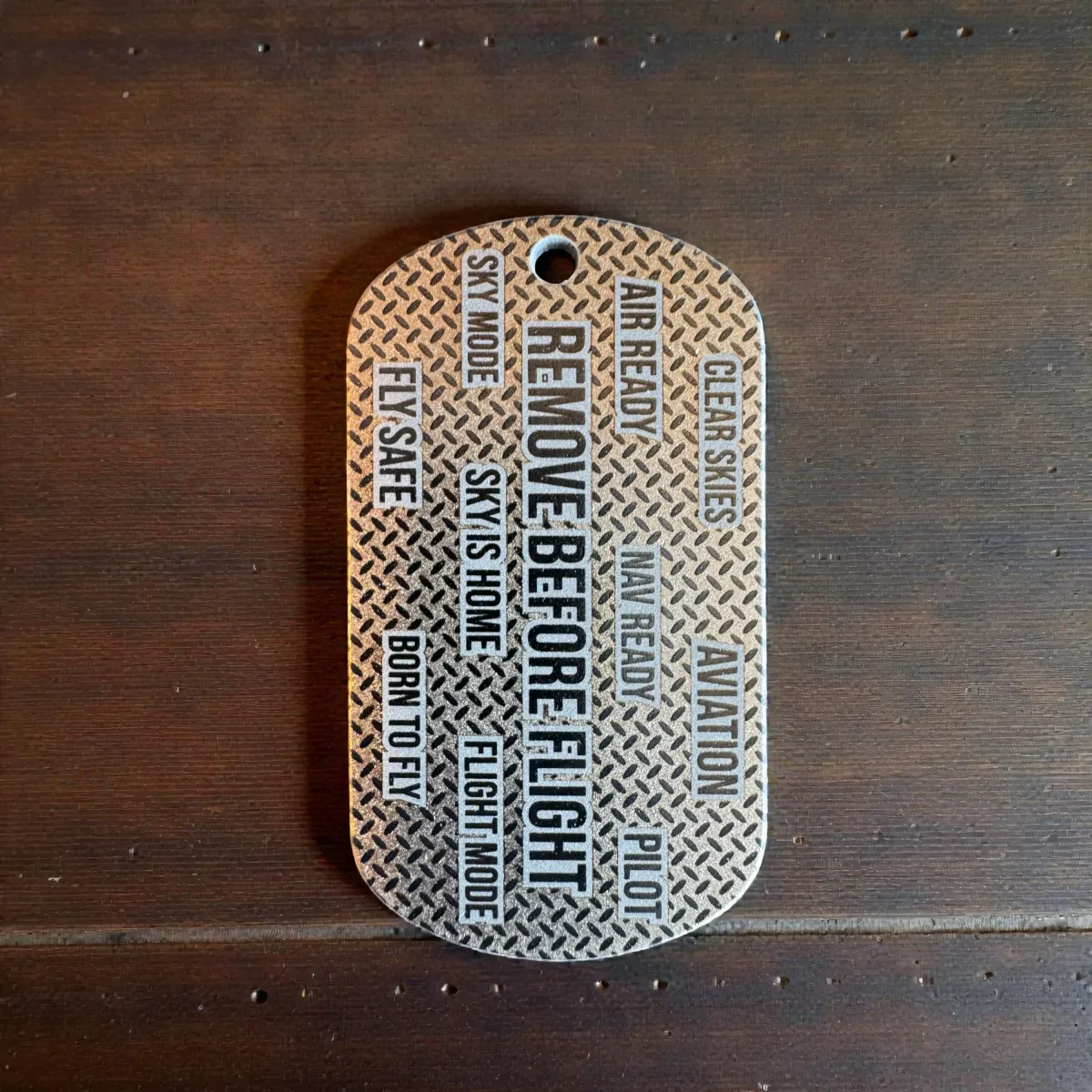 Titan Key Tag "Remove Before Flight" – Tread Pattern