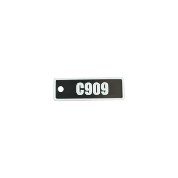 Schlüsselanhänger "C909" – Aviation Design Kunststoff Tag 82×26 mm