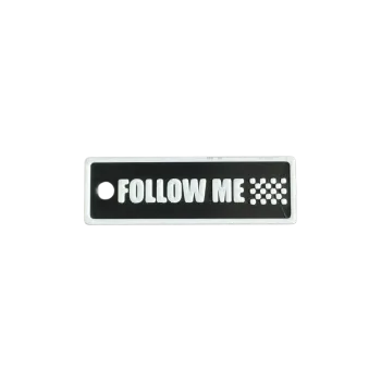 Schlüsselanhänger "FOLLOW ME" – Aviation Kunststoff Tag 82×26 mm
