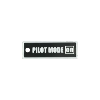 Schlüsselanhänger "PILOT MODE ON" – Aviation Kunststoff Tag 82×26 mm