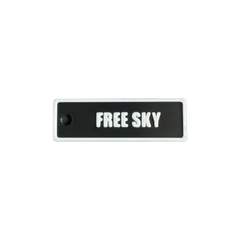 Schlüsselanhänger "FREE SKY" – Aviation Kunststoff Tag 82×26 mm