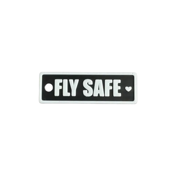 Schlüsselanhänger "FLY SAFE" – Aviation Kunststoff Tag 82×26 mm