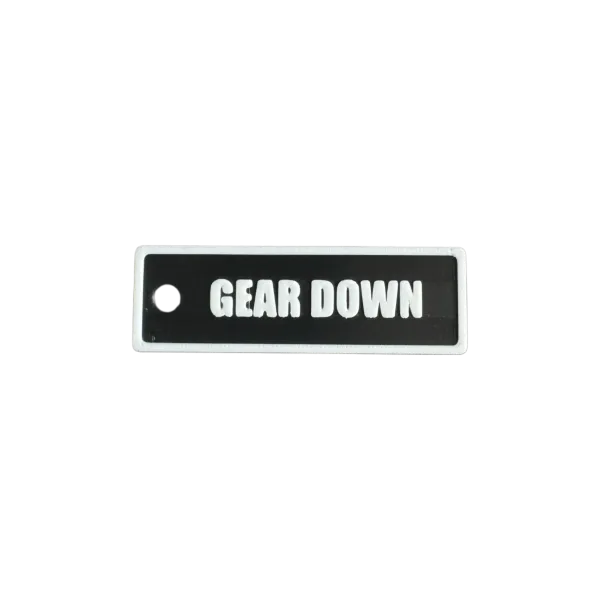 Schlüsselanhänger "GEAR DOWN" – Aviation Kunststoff Tag 82×26 mm