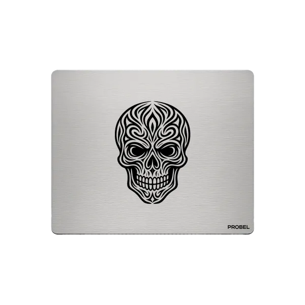 Aluminium-Mousepad – Lasergravur „Tribal Skull Face“