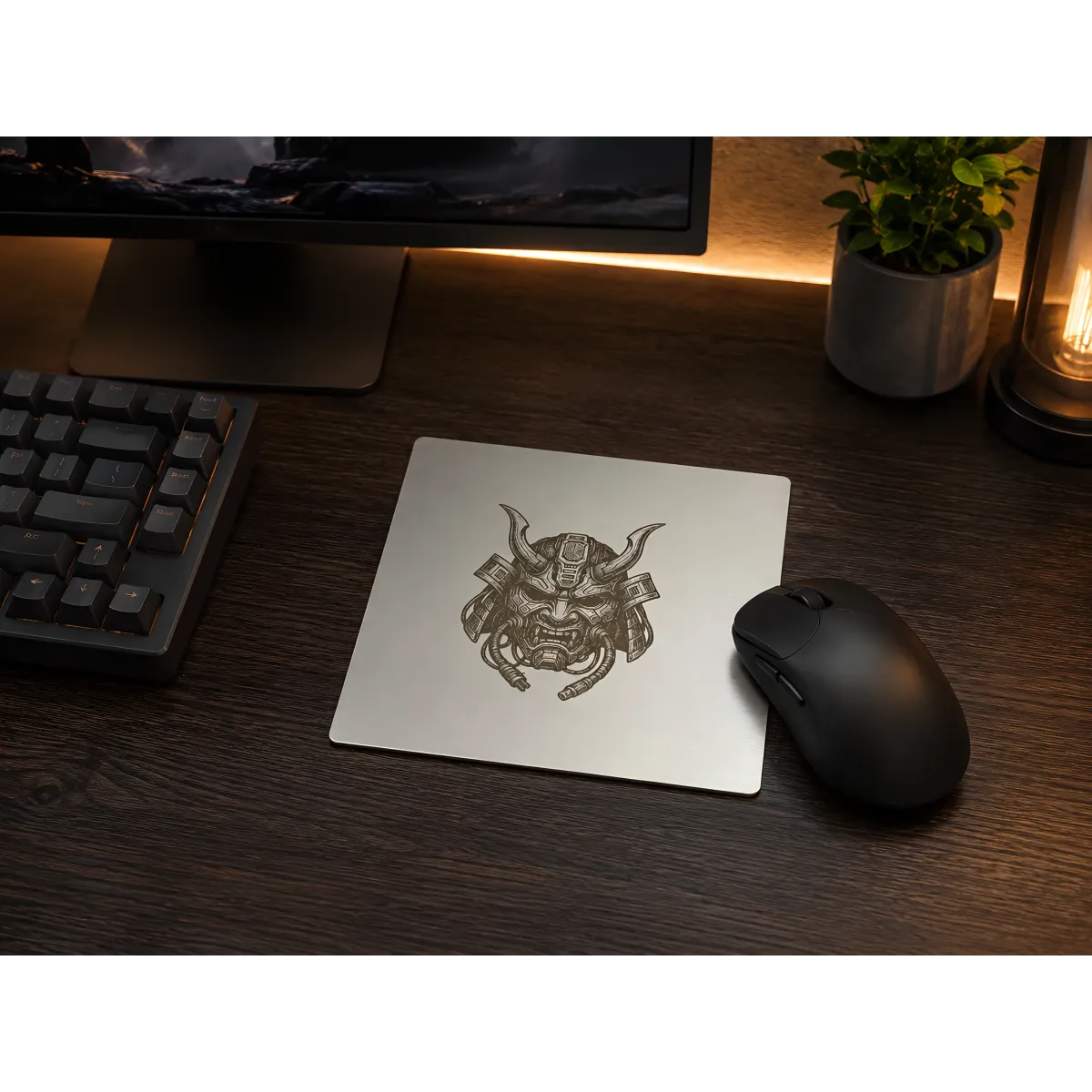 Aluminium-Mousepad – Lasergravur „Cyber Oni Reactor“