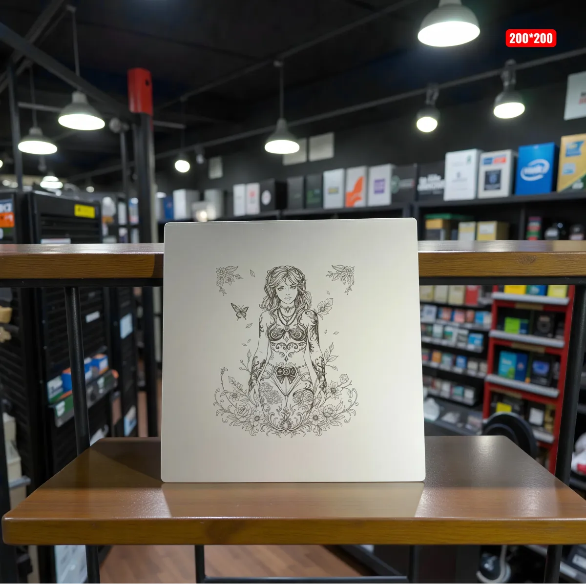 Aluminium Mousepad – Lasergravur "Floral Girl"