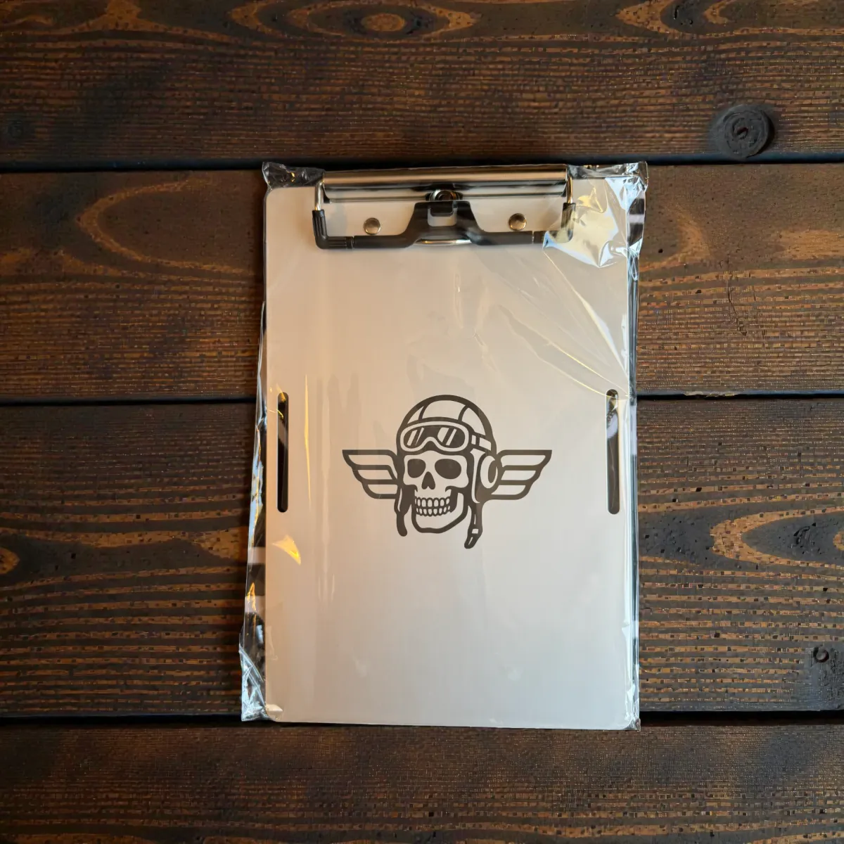 Aluminium Klemmbrett A5 Pilot Skull