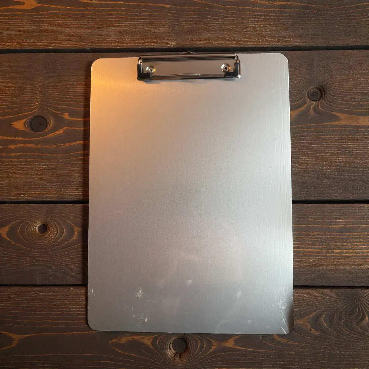 Aluminium Klemmbrett A4 – Robust & Leicht