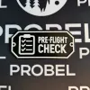 3D-Kunststoffschild "Pre-Flight Check" – geriffelte Oberfläche