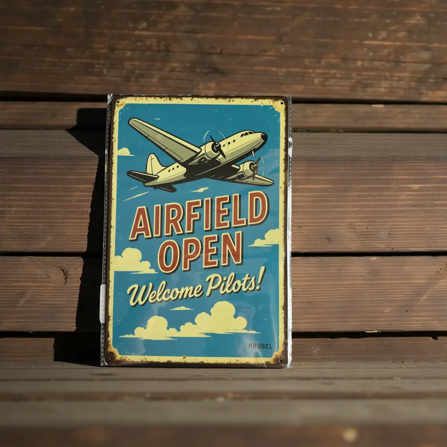 Metallschild Airfield Open – Welcome Pilots! (Twin Engine Plane)